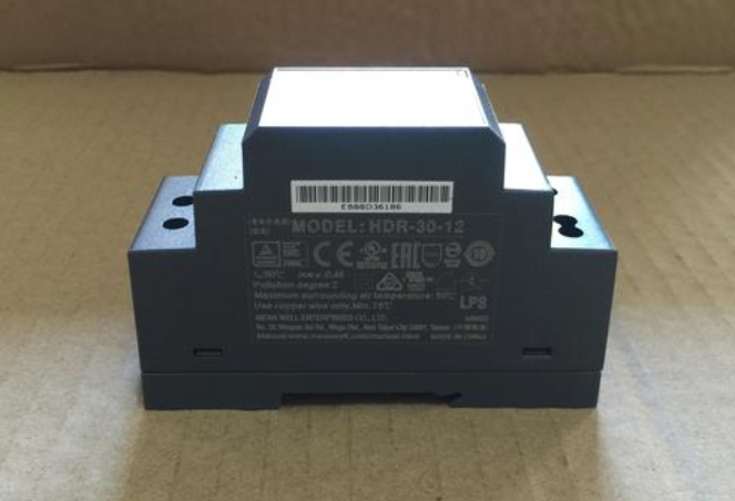 明緯控制箱/配線箱：優(yōu)化布線，提升效率